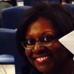 Meet your Posher, Cynthia