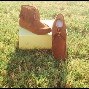 Chloe & Chase Pom Bootie