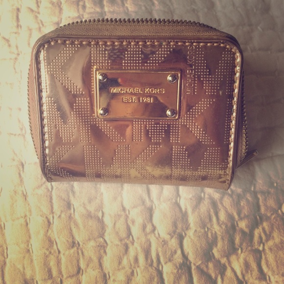 Michael kors wallet, little worn