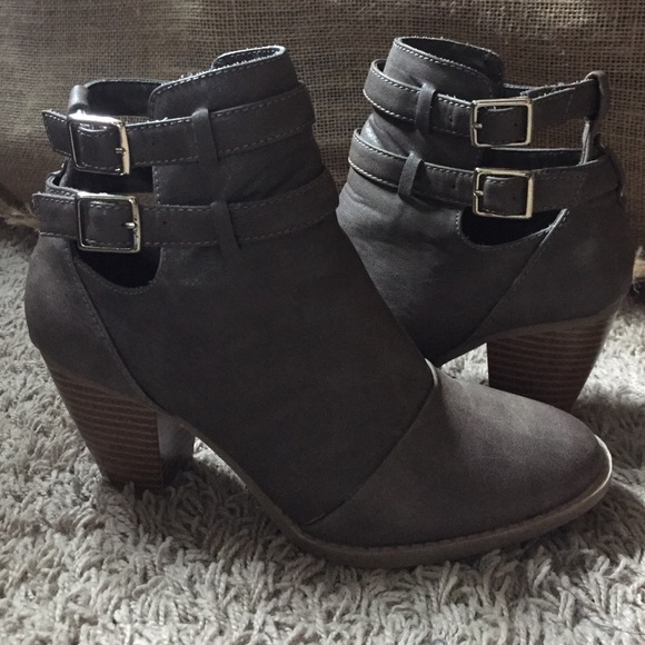 Ankle boots