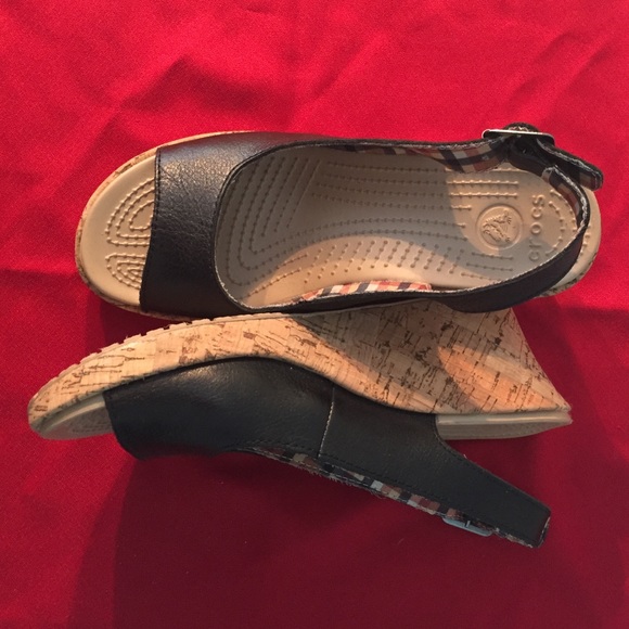 Crocs black wedge sandal