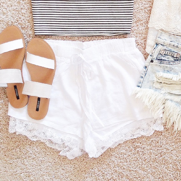 Pants - White Lace Trim Shorts