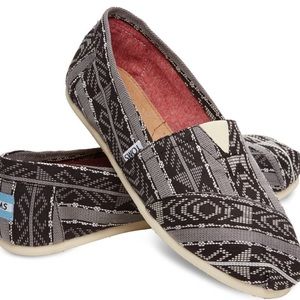 Toms. Guatemalan woven classics. 8.