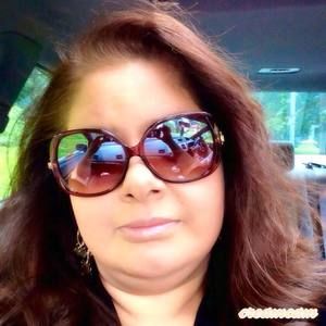 Meet your Posher, Camille