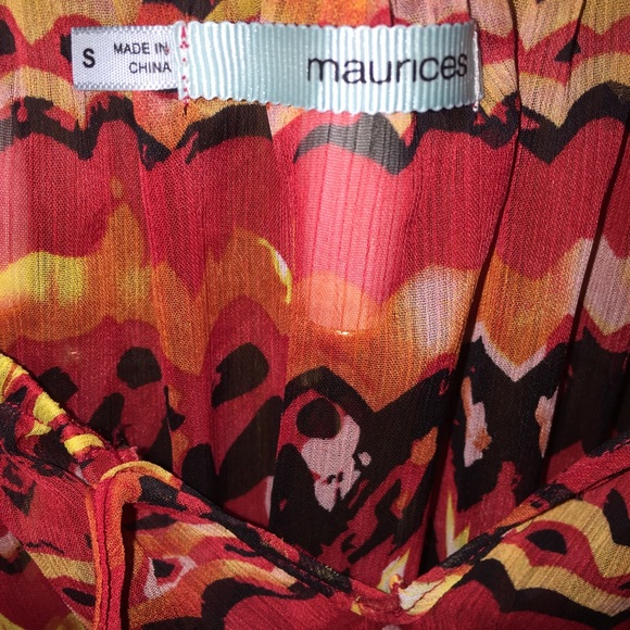 Maurice's top - Picture 2 of 3