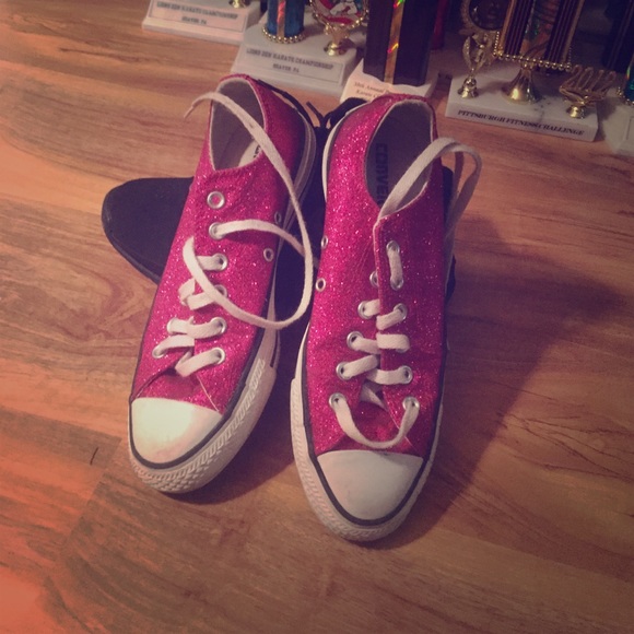 Pink sparkly converse
