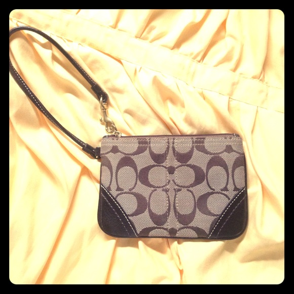 Coach Wristlet - Picture 1 of 1