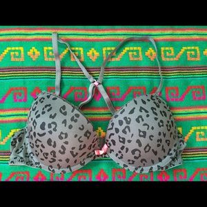 Grey leopard bra 32A