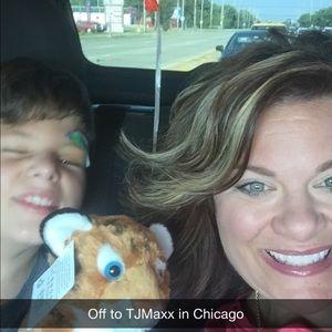 Meet your Posher, Amy