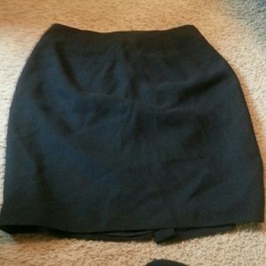 Black pencil skirt