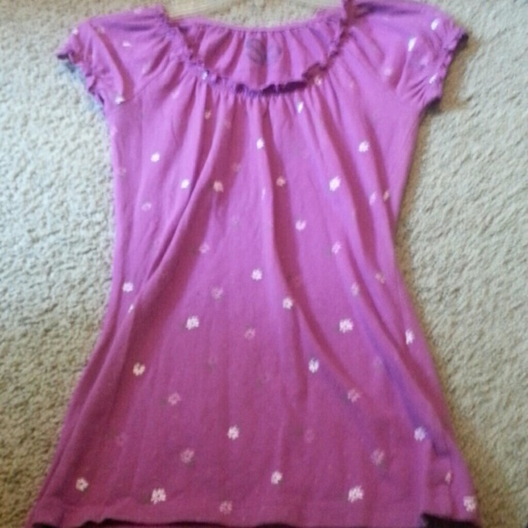 Scrunched top on neck an sleeves