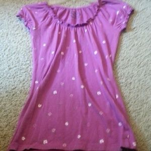 Scrunched top on neck an sleeves
