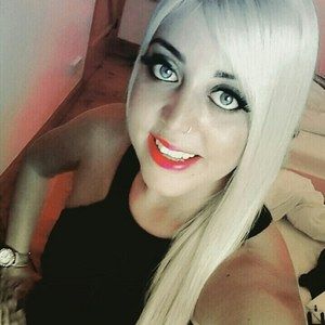 Meet your Posher, Cami