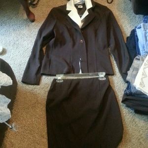 Womens brown and whote suit