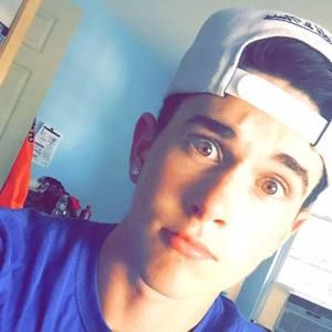 Meet your Posher, Tom