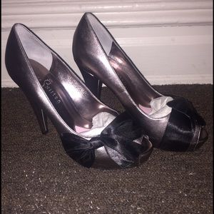 Pewter w/Black Satin Bow Open-toe Heels