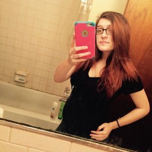 Meet your Posher, Alyssa