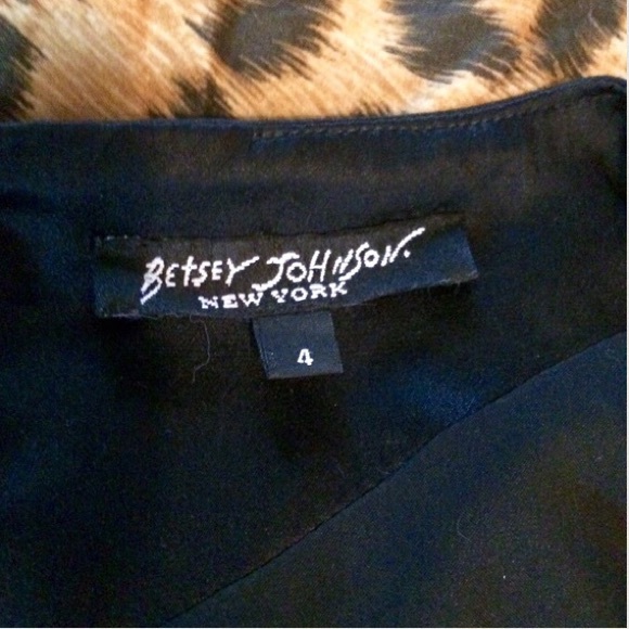 🚫SOLD🚫Vintage Betsey Johnson wiggle dress - Picture 4 of 4