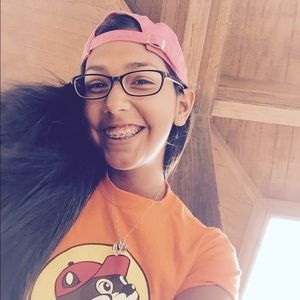 Meet your Posher, Daniele