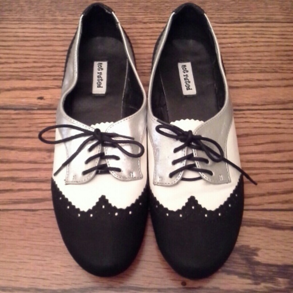 Oxford flats 10