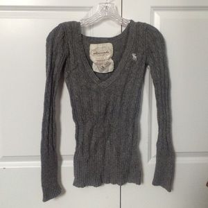 Grey knit Abercrombie sweater