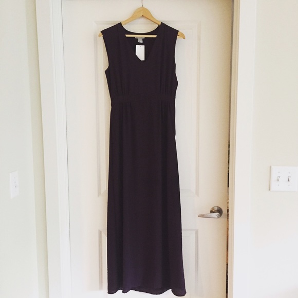 Elegant v-neck dress