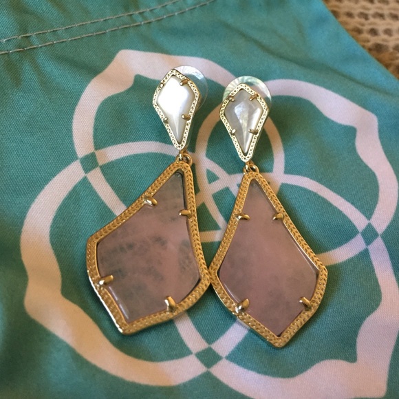 Kendra Scott Jewelry - Kendra Scott Alexa earrings