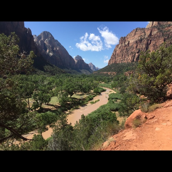 Meet your Posher, Mey