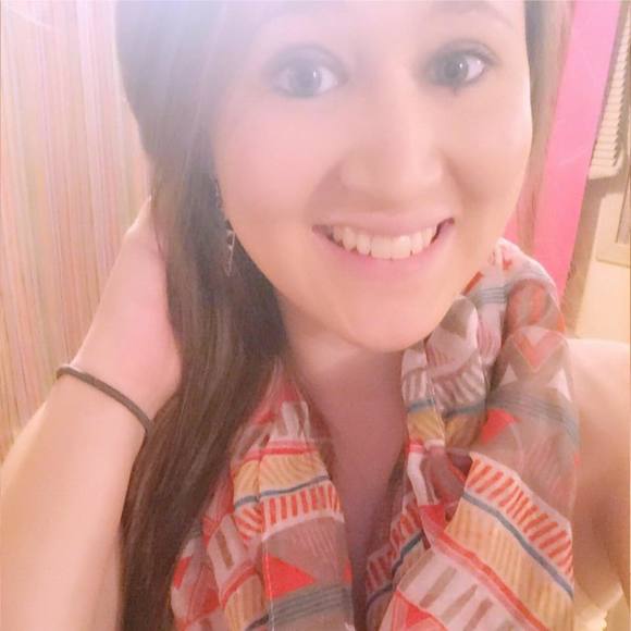Meet your Posher, Shelby - Picture 1 of 1