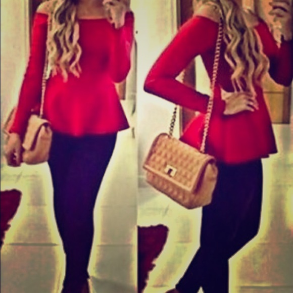 NEW Cute Red Off-The-Shoulder Flare Out Shirt