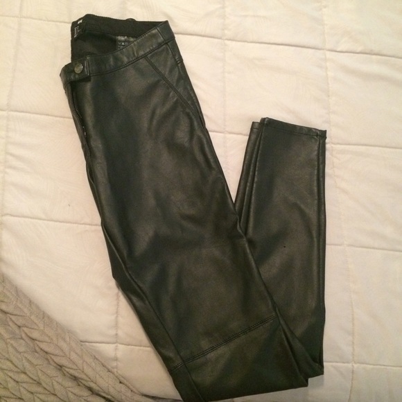 H&M vegan leather leggings
