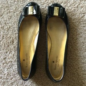 kate spade black patent flats EUC