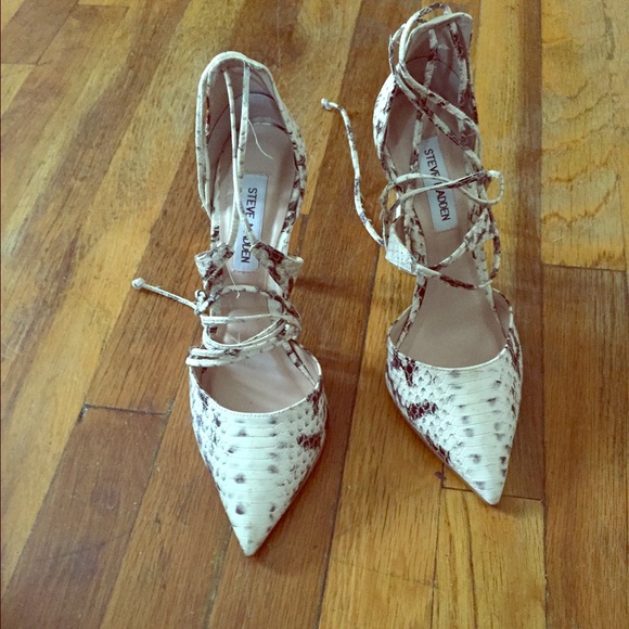 Steve Madden 'Raela' heels