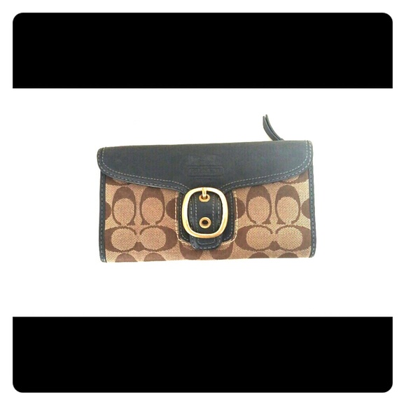 Coach signature Wallet