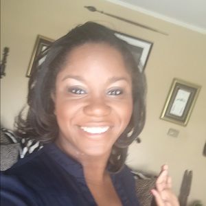 Meet your Posher, Azizi