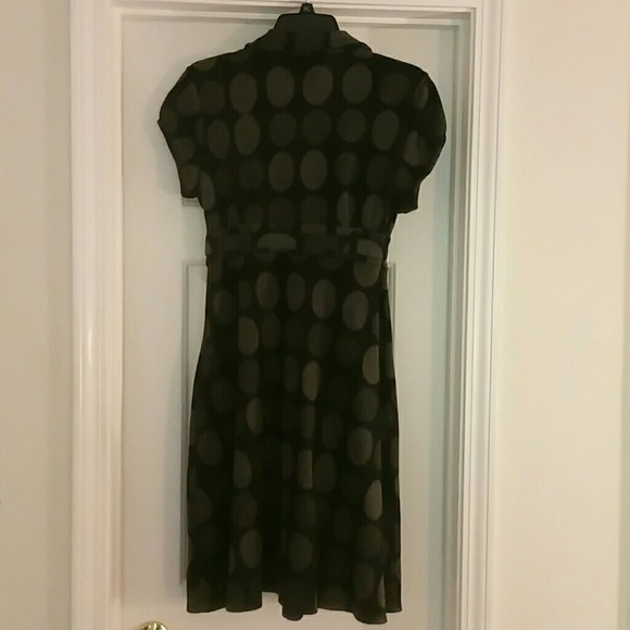 Ladies Dress - Picture 2 of 2