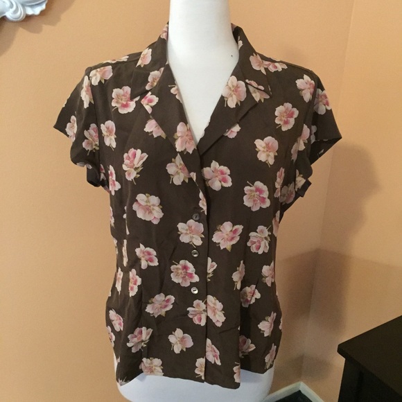 ❗️SALE❗️ Jones NY Floral Brown Top