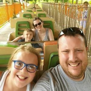 Meet your Posher, Melissa