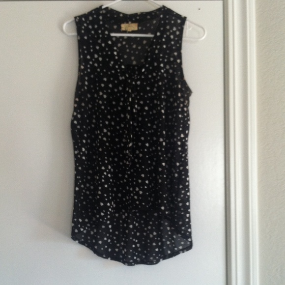 black and white heart top
