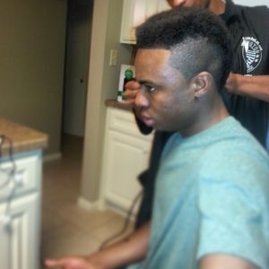 Meet your Posher, Uwabor