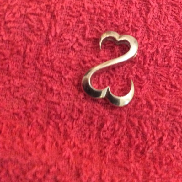 Kay jewelers .925 sterling silver open heart pend