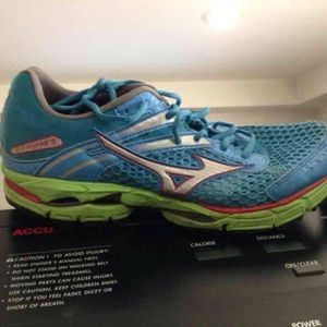 Mizuno Wave Inspire running shoes wide women's