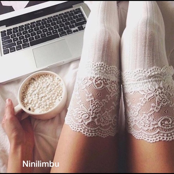 ✨💫Vanity Knit Thigh high socks. - Picture 3 of 4