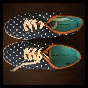 Cute polka dot tennis shoes