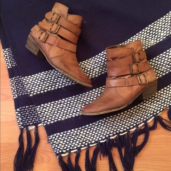BP Lea Booties in Cognac