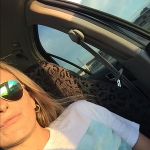 Meet your Posher, Megan