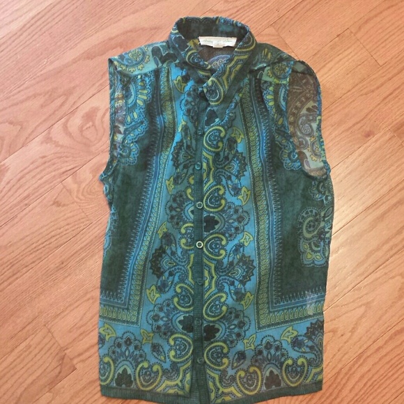 Urban outfitters green paisley shirt