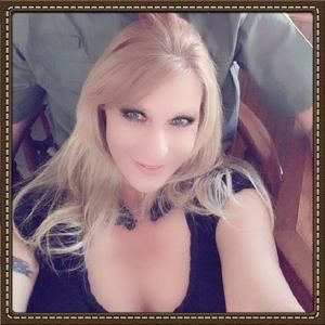 Meet your Posher, Deborah