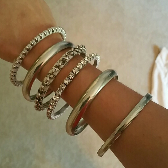 Bracelet set - Picture 2 of 3