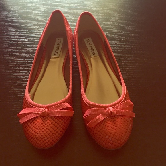 Pink Steve Madden